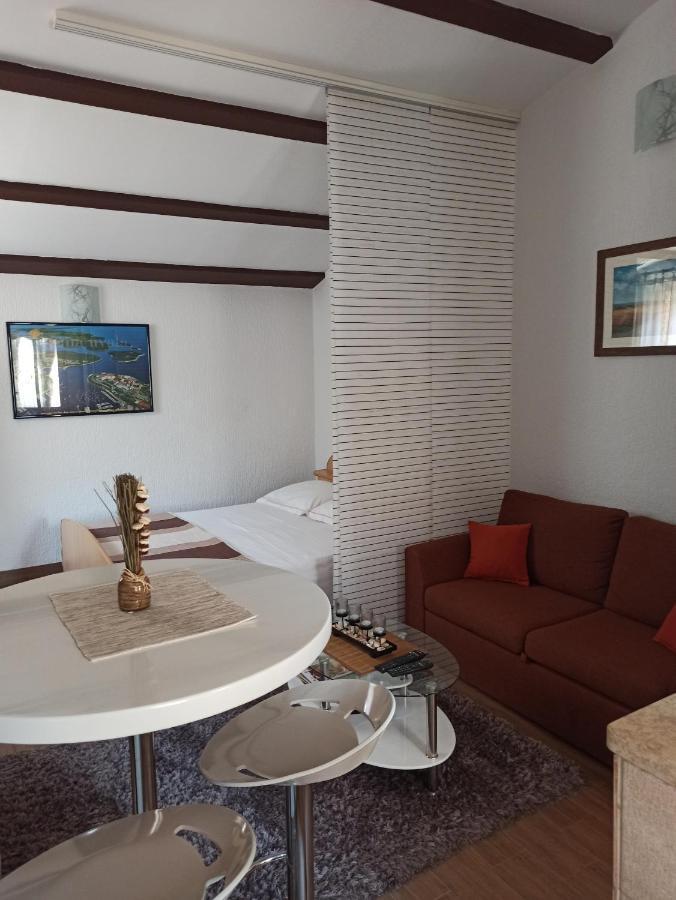 Adria Apartments Póla Kültér fotó